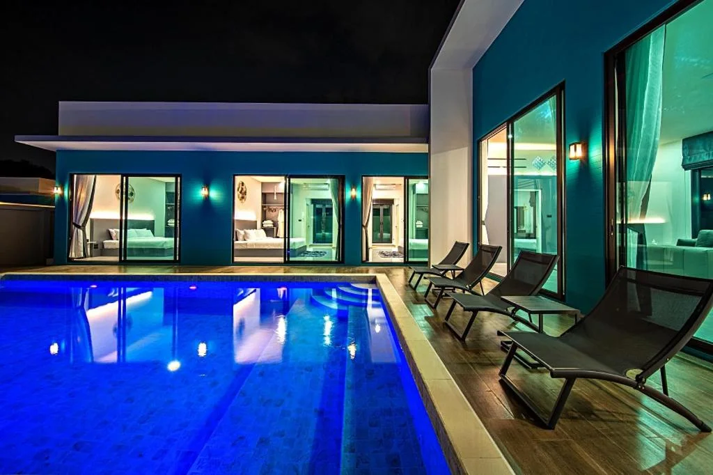 Pattaya Infinite Poolvillas cover image